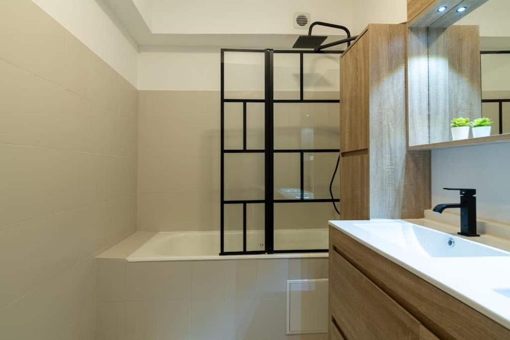 Apartmán Elegant T3 Le Petit Palais Avignon Exteriér fotografie