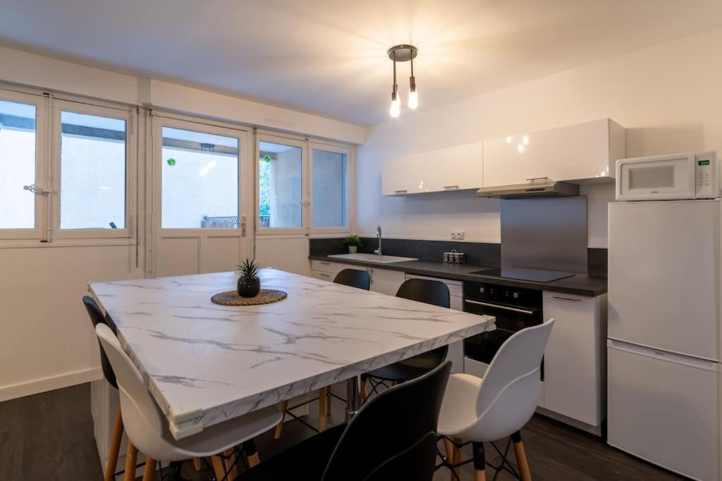 Apartmán Elegant T3 Le Petit Palais Avignon Exteriér fotografie